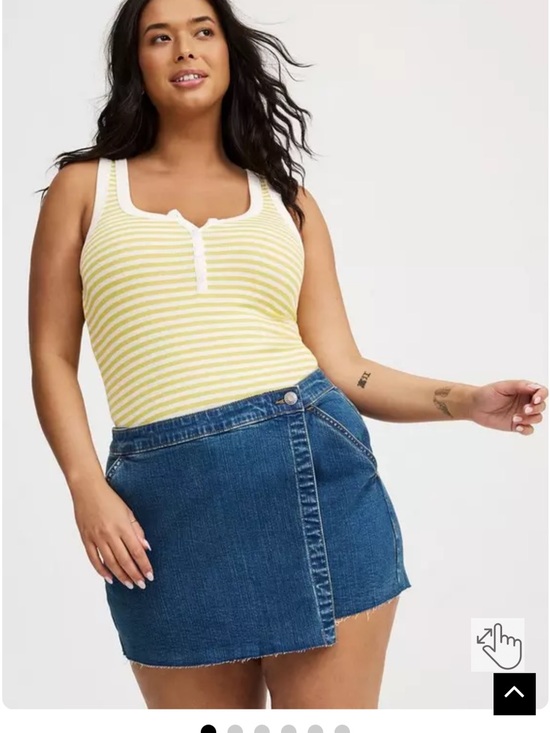 torrid Pants - NWT Torrid Size 20 vintage stretch mid rise skort